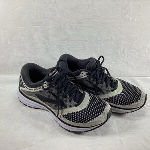 Brooks Revel Women's Size 7 B Running Shoes Black Gray